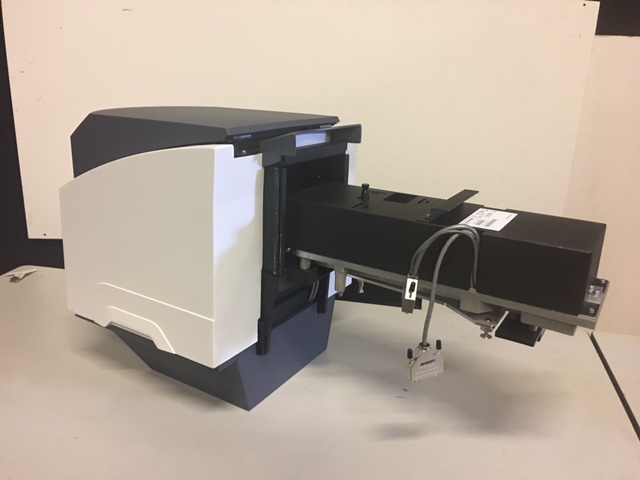 Agilent UMA G6875A Universal Measurement Accessory, for Cary 5000